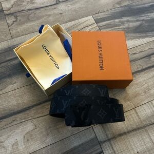 Louis Vuitton Black Belt